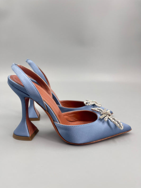 AMINA M HEELS