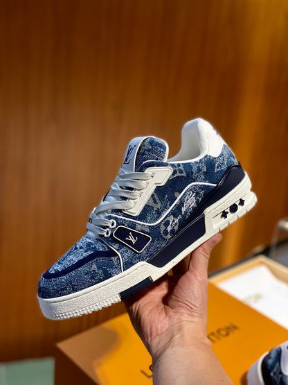 LOU TRAINERS
