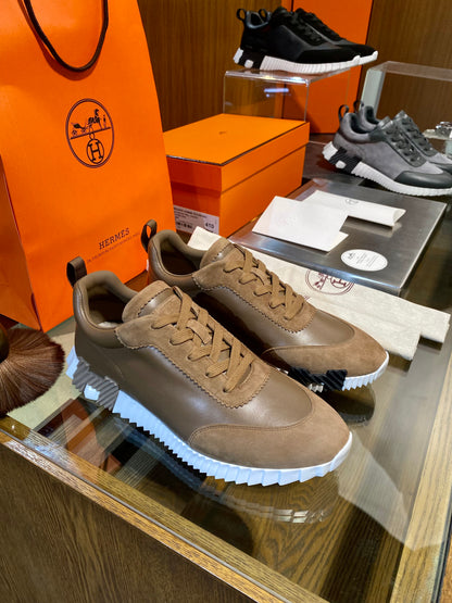 HERM BOUNCING SNEAKERS