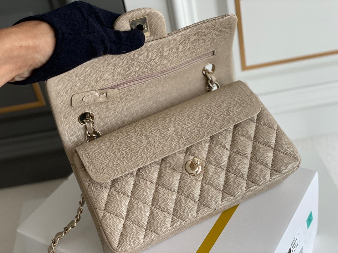 CC CLASSIC FLAP BAG