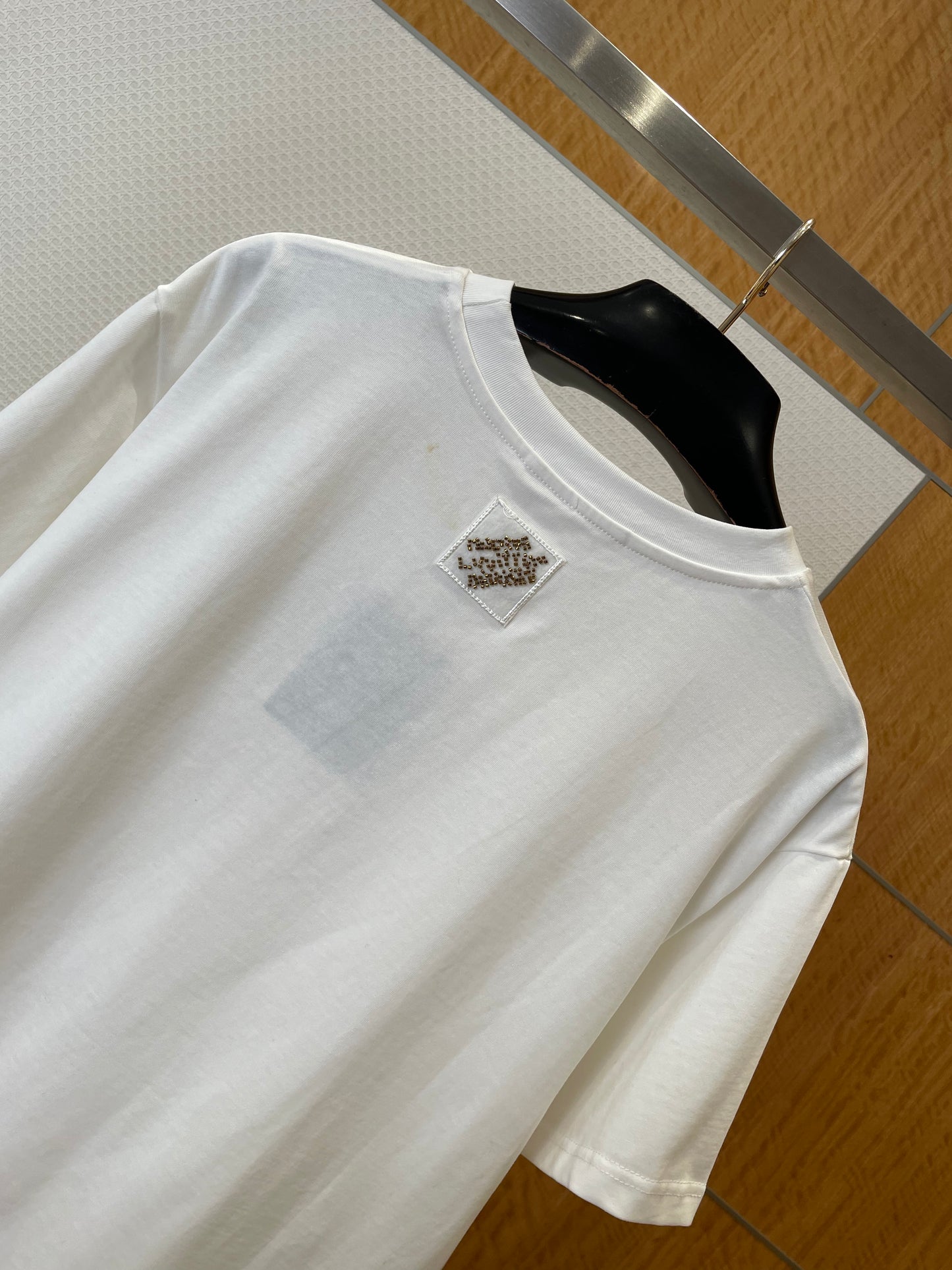 LOU T-SHIRT