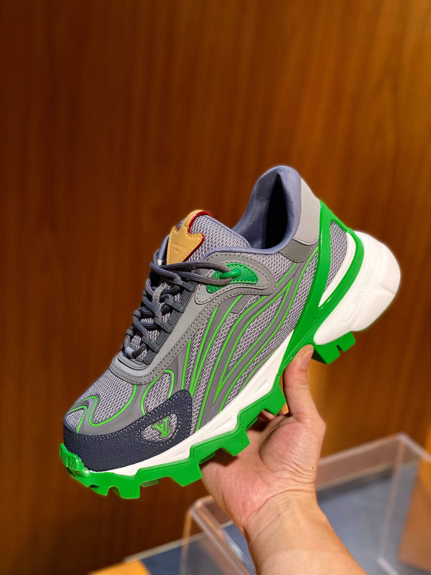 LOU SUMMIT SNEAKERS