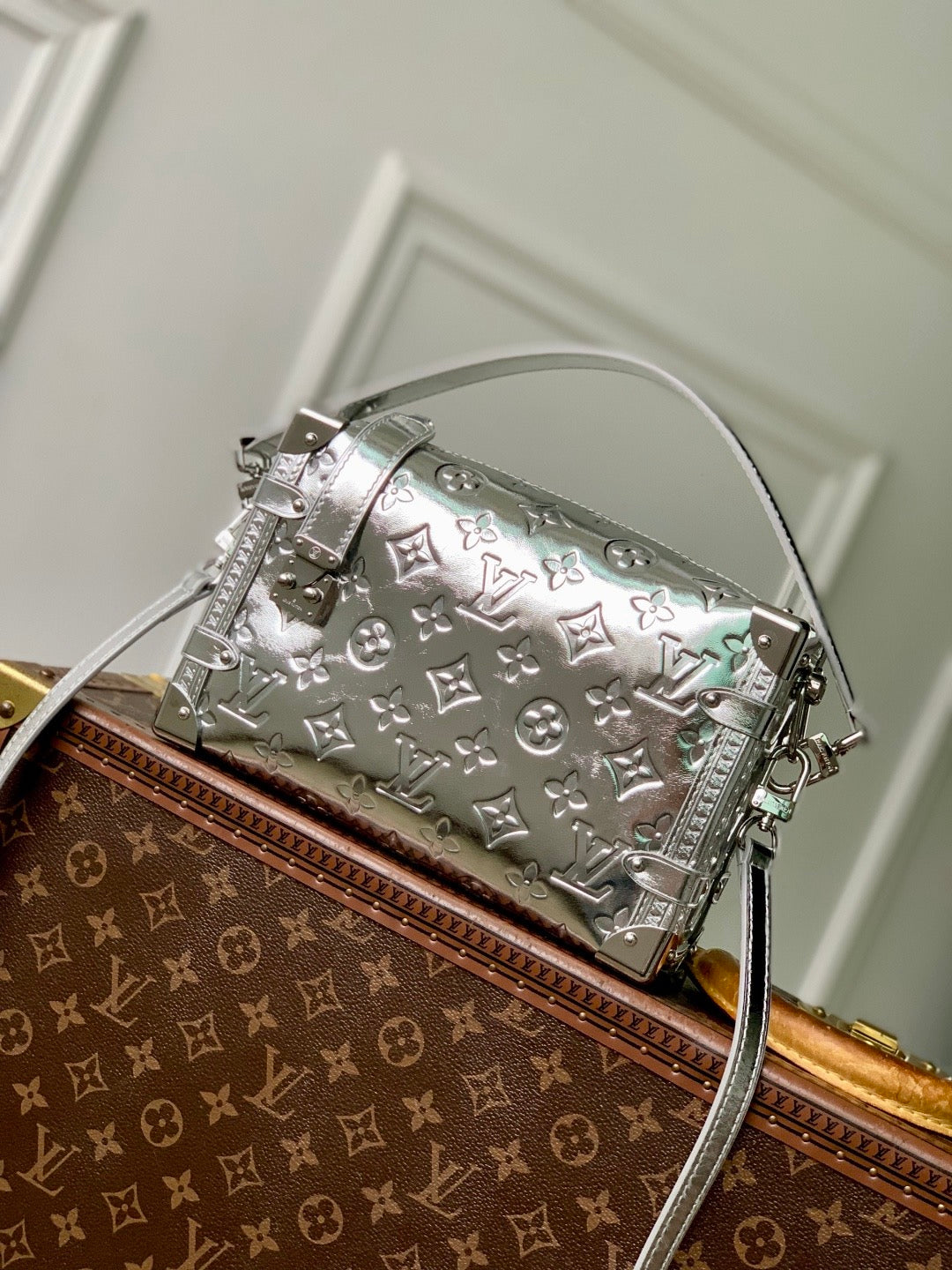 LOU SIDE TRUNK MM BAG