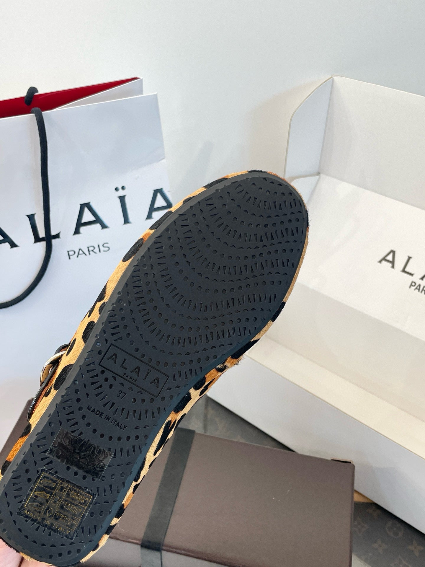 ALAIA BALLET FLATS