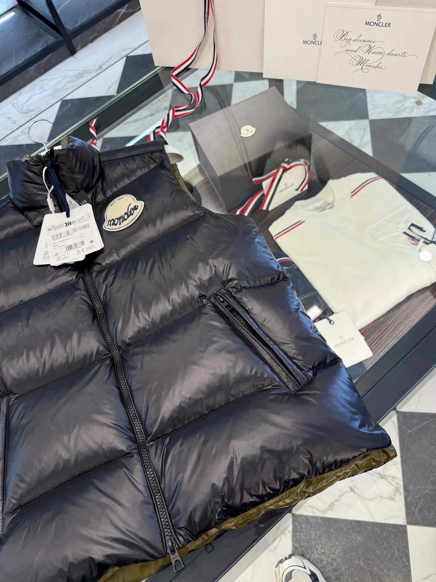MONC LIPSI VEST