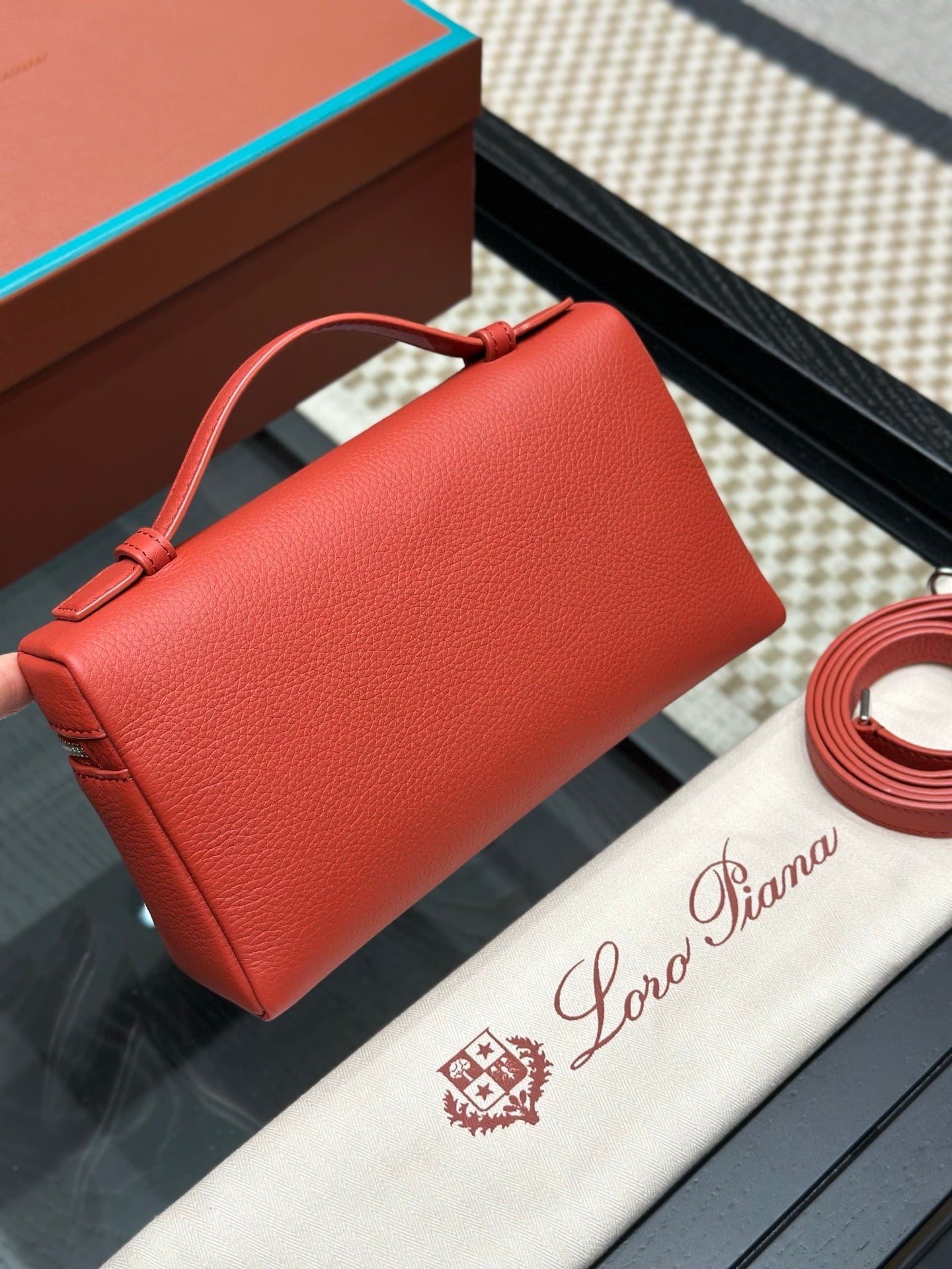 LORO P EXTRA POCKET L19 BAG