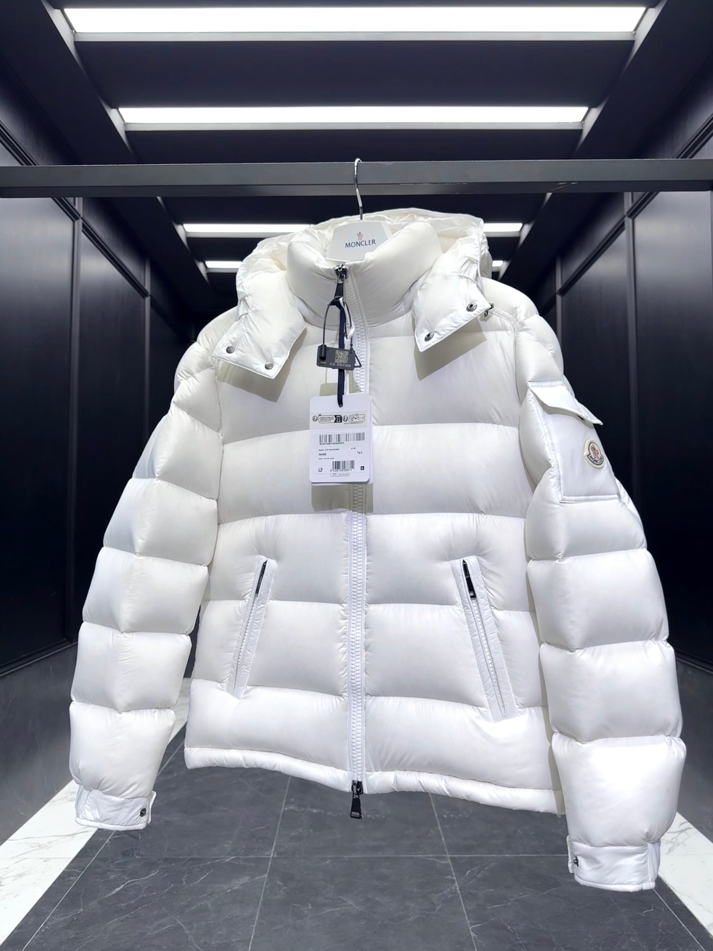 MONC MAIRE JACKET