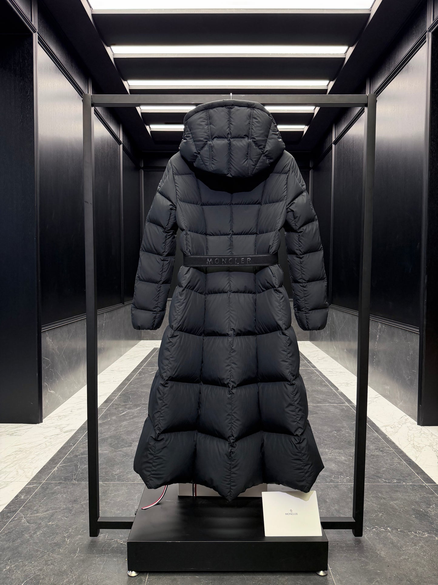 MONC FAUCON COAT