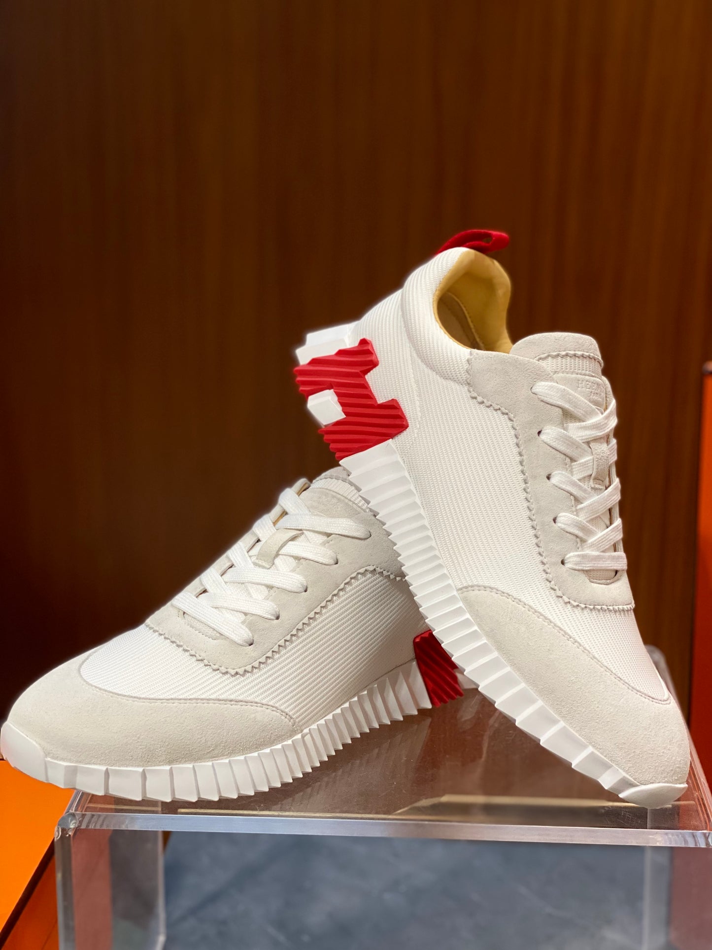 HERM BOUNCING SNEAKERS