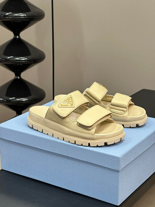 PD NAPPA LEATHER SLIDES