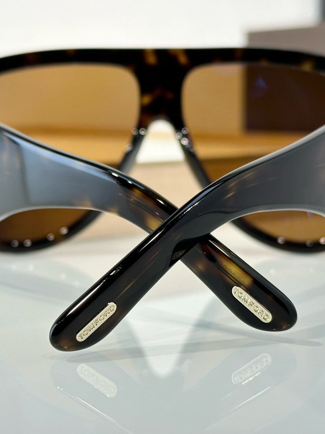 TOM F SUNGLASSES