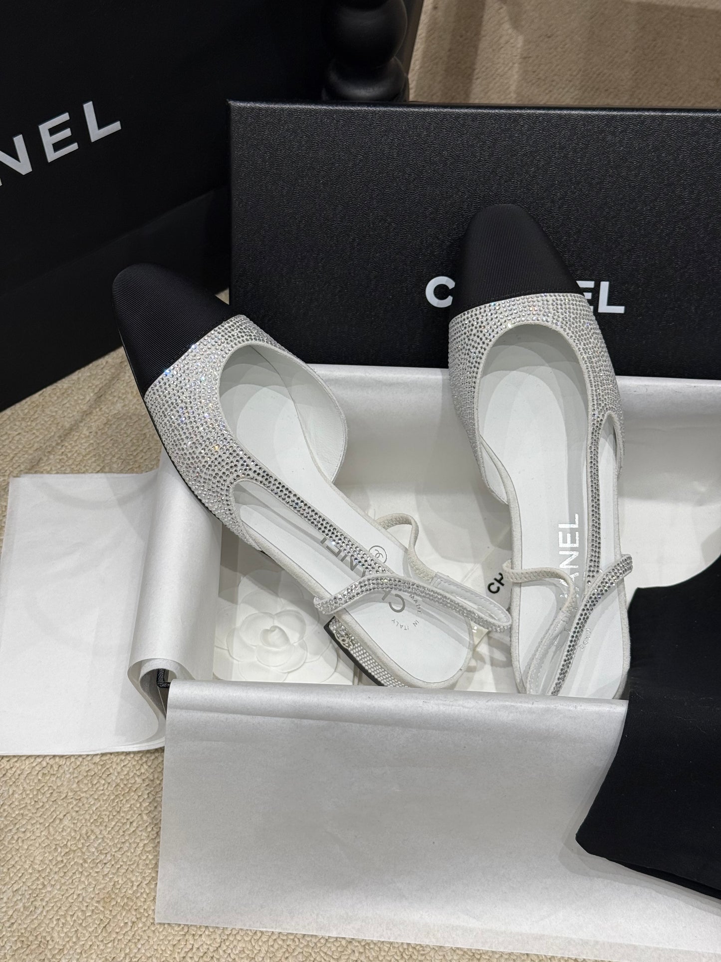 CC SLINGBACK PUMPS
