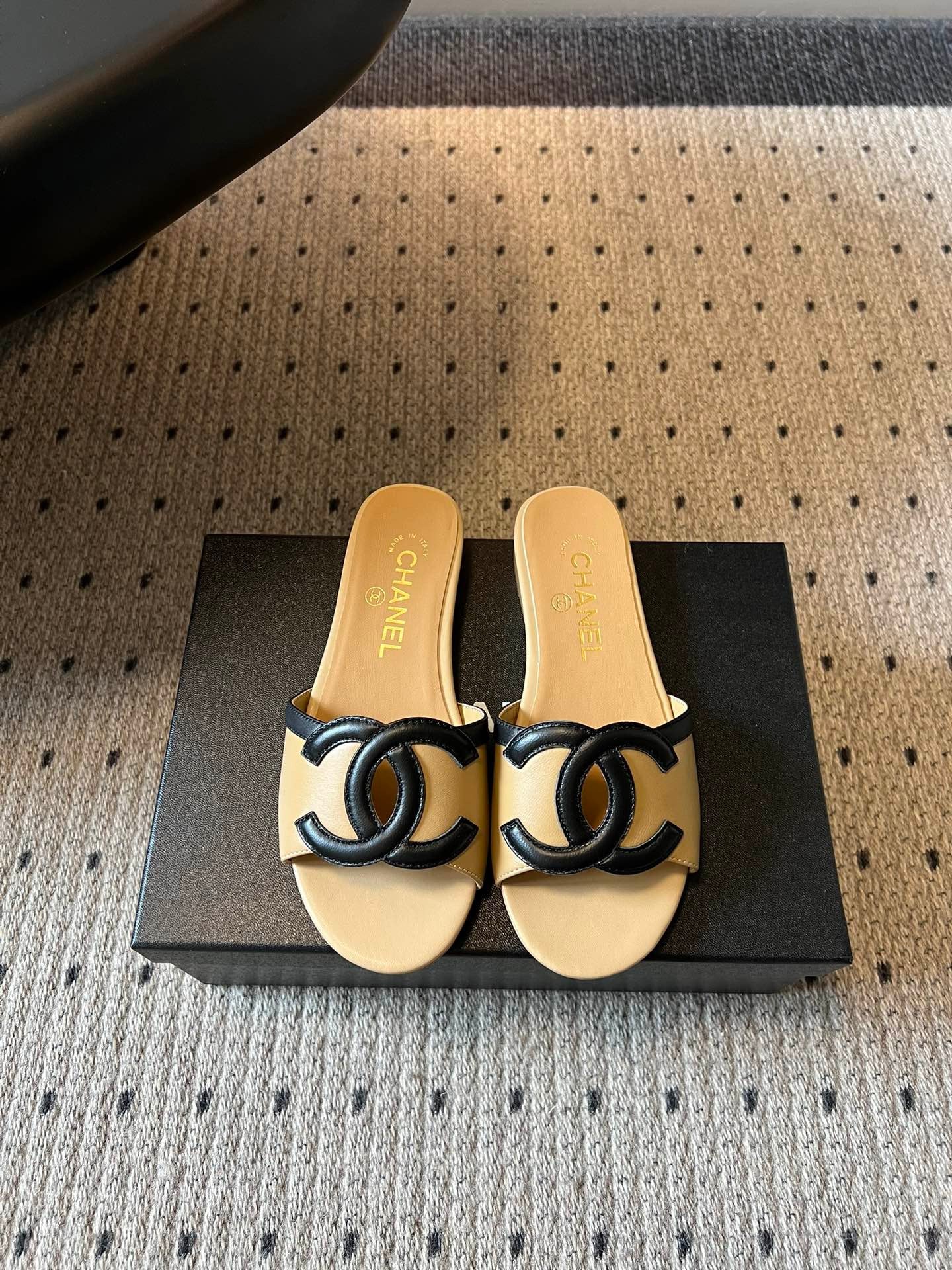 CC SANDALS