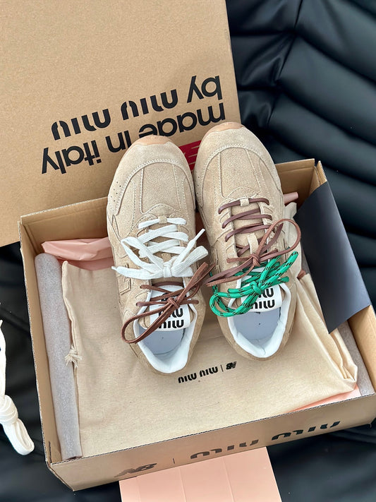 MIU M x NEW BALANCE TRAINERS