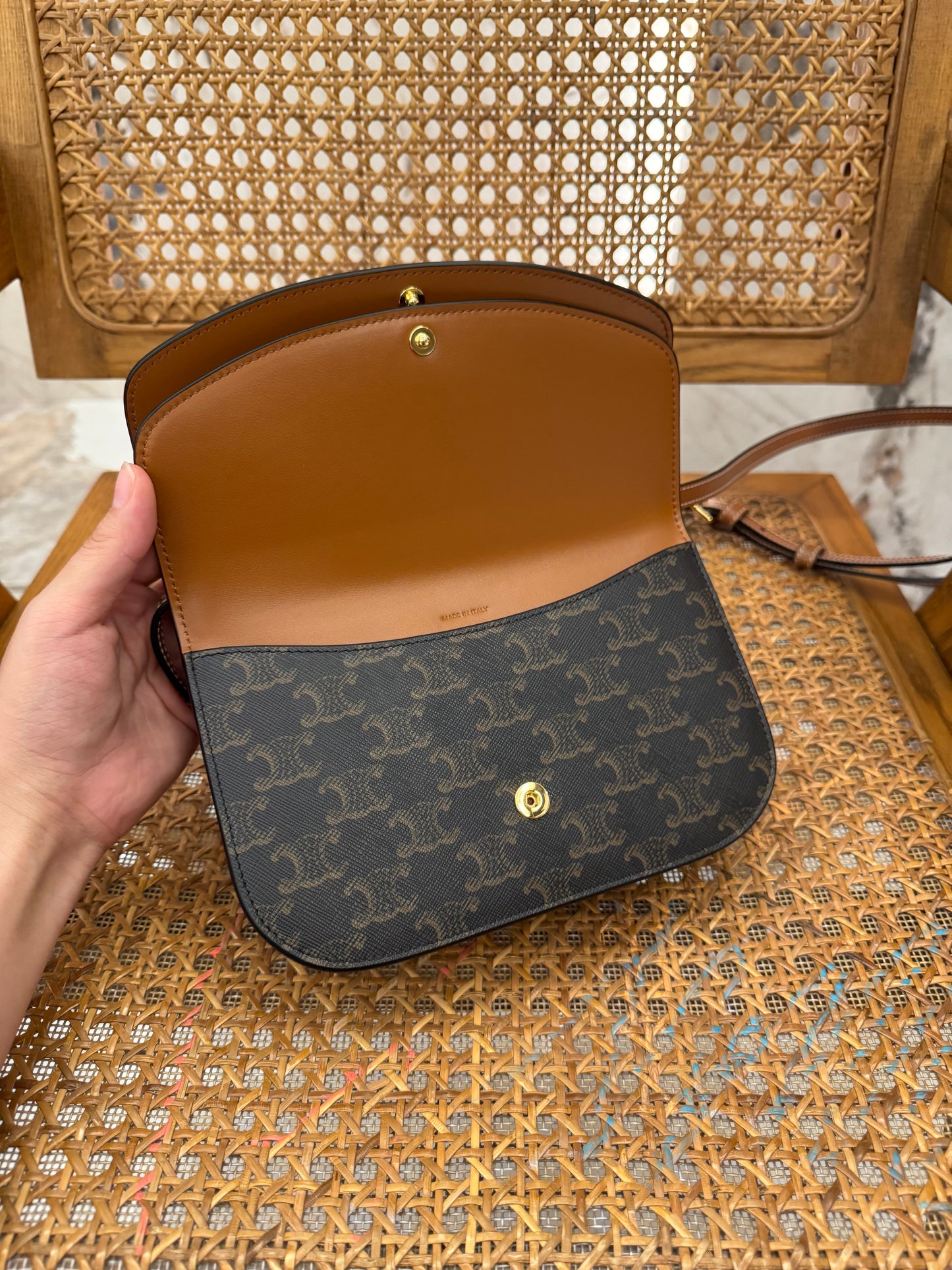 CEL DUO WALLET ON STRAP