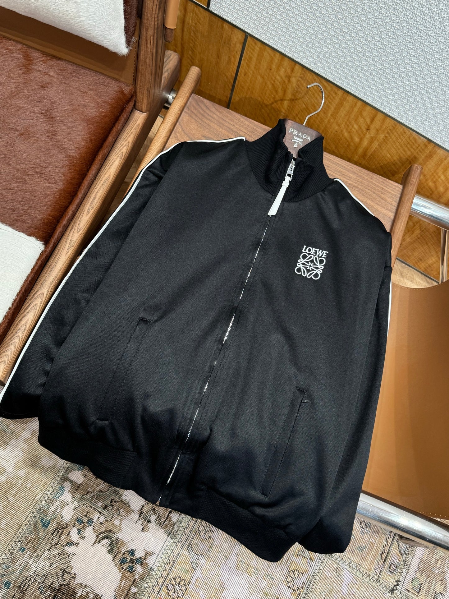 LOEW BOMBER