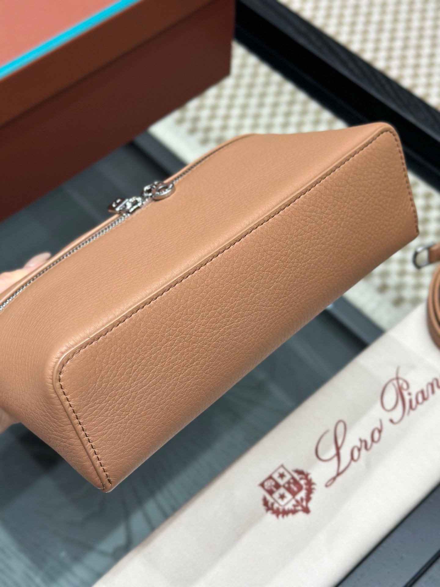 LORO P EXTRA POCKET L19 BAG