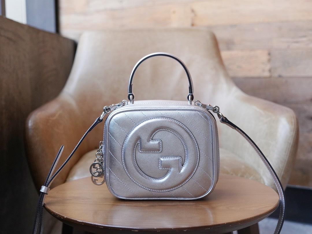 GG BLONDIE TOP HANDLE BAG