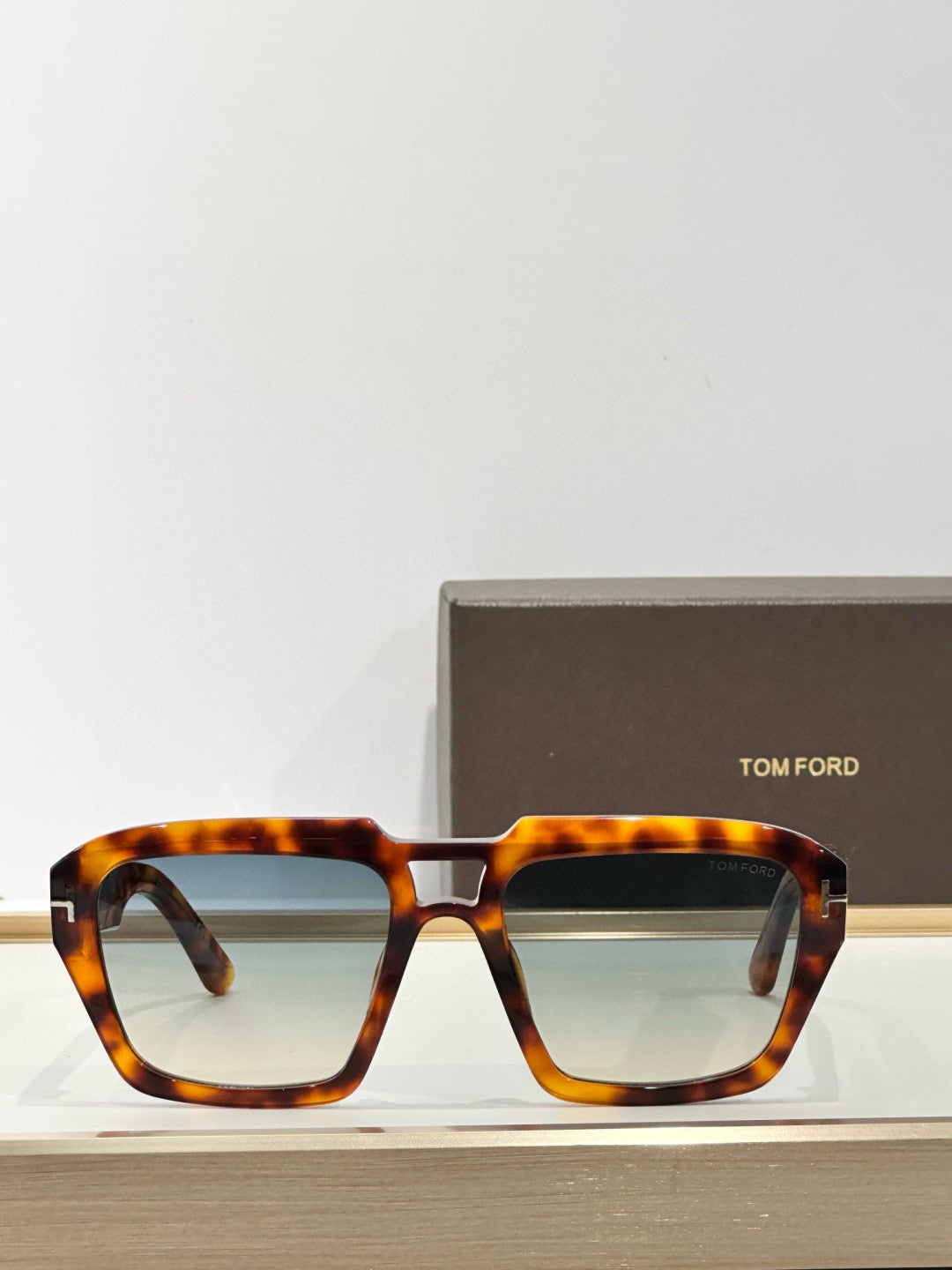 TOM F SUNGLASSES