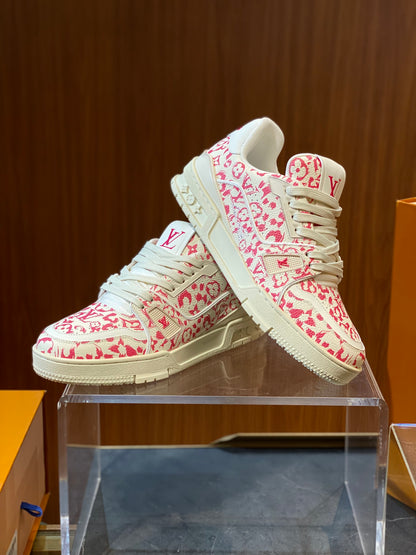 LOU TRAINERS