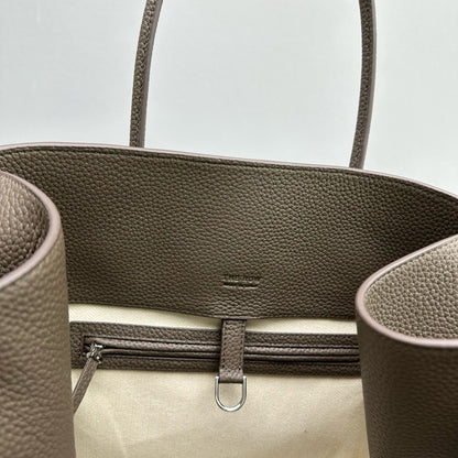 THE ROW MARGAUX 17 BAG