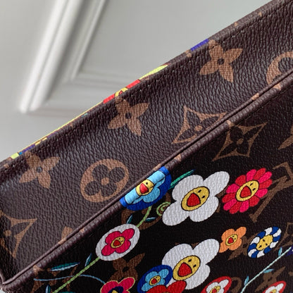 LOU x MURAKAMI TOILETRY POUCH