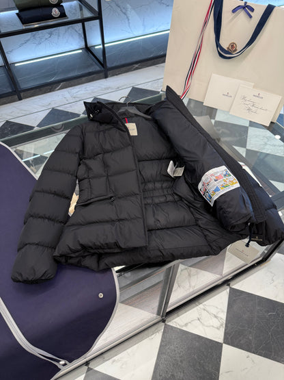 MONC AVOCE JACKET