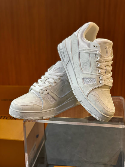 LOU TRAINERS