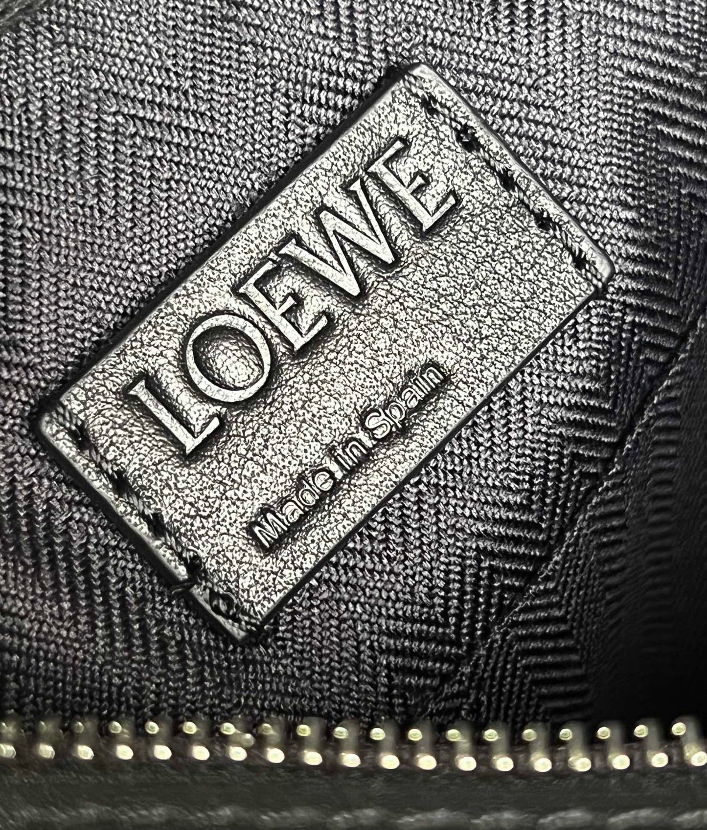 LOEW XS MILITARY MESSENGER BAG