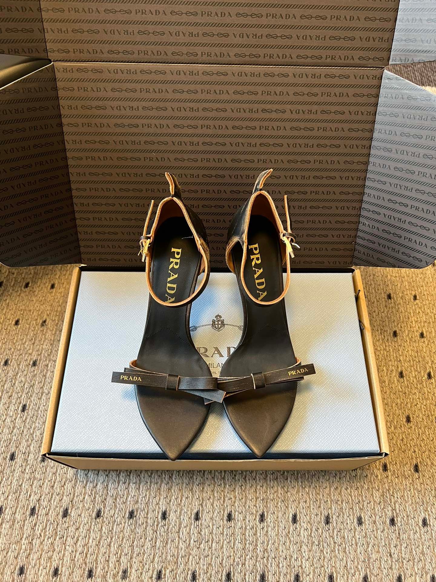 PD HEELS