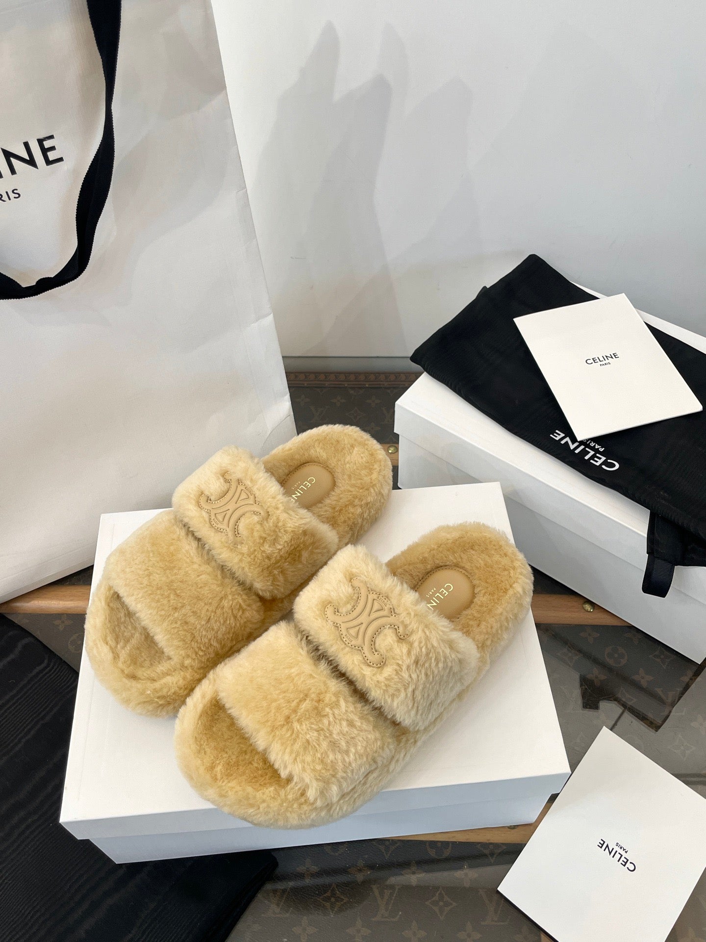 CEL FUR SLIDES