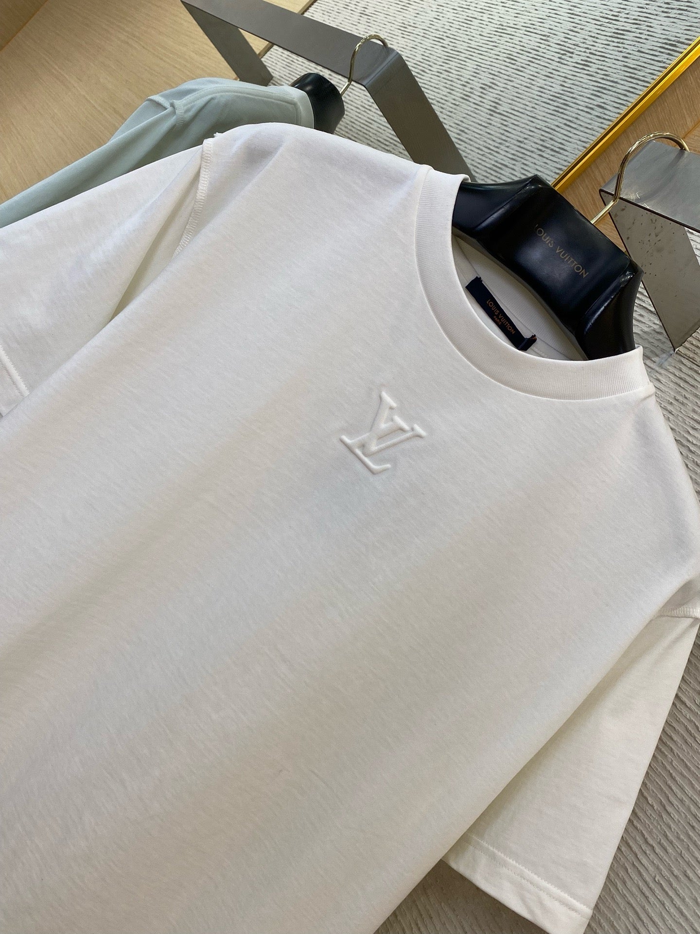 LOU T-SHIRT ND