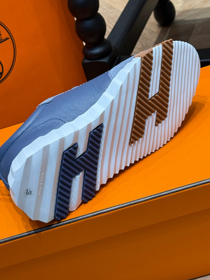 HERM BOUNCING SNEAKER