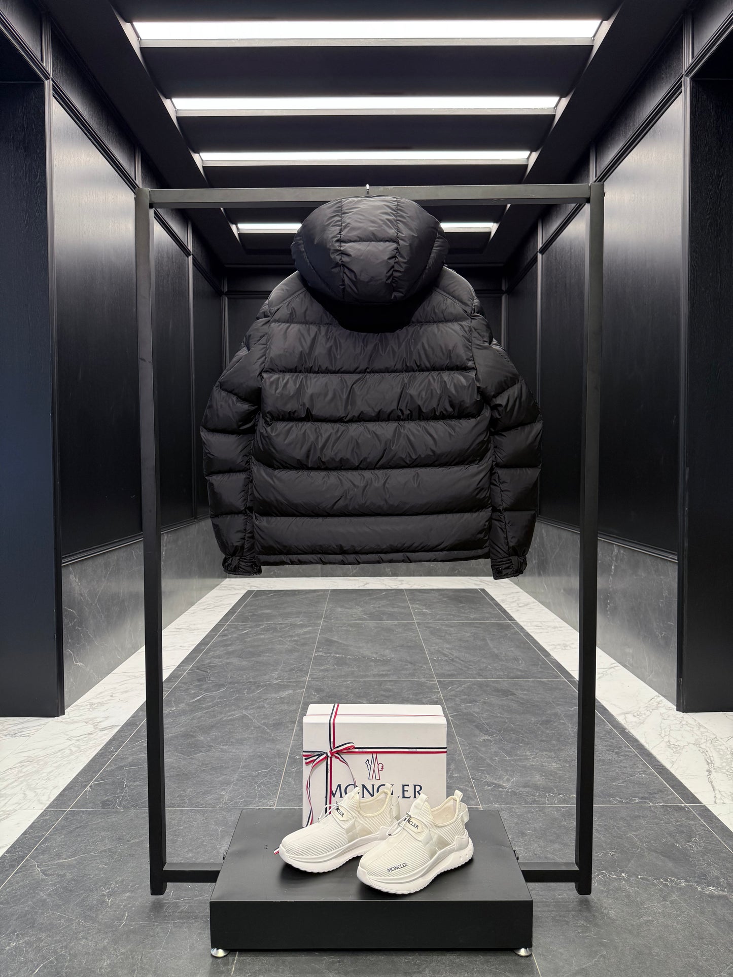 MONC MAYA JACKET