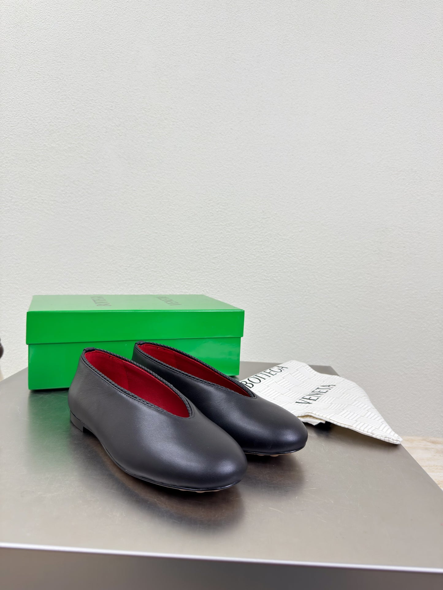 BOTT V BALLET PUMPS