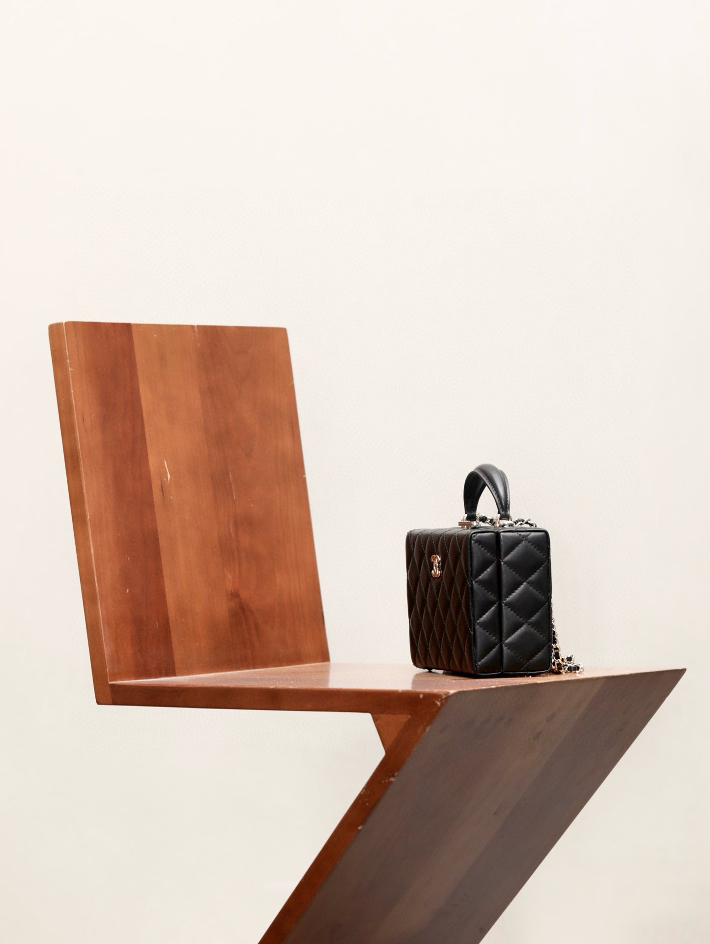 CC SMALL BOX CHAIN BAG