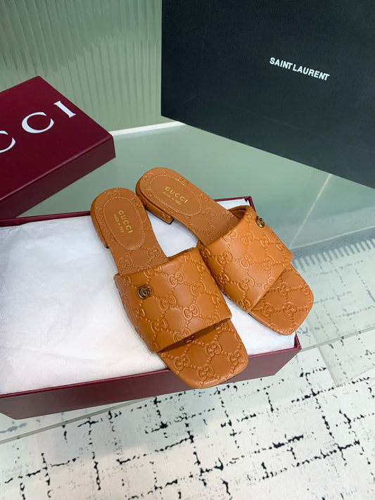 GG SANDALS