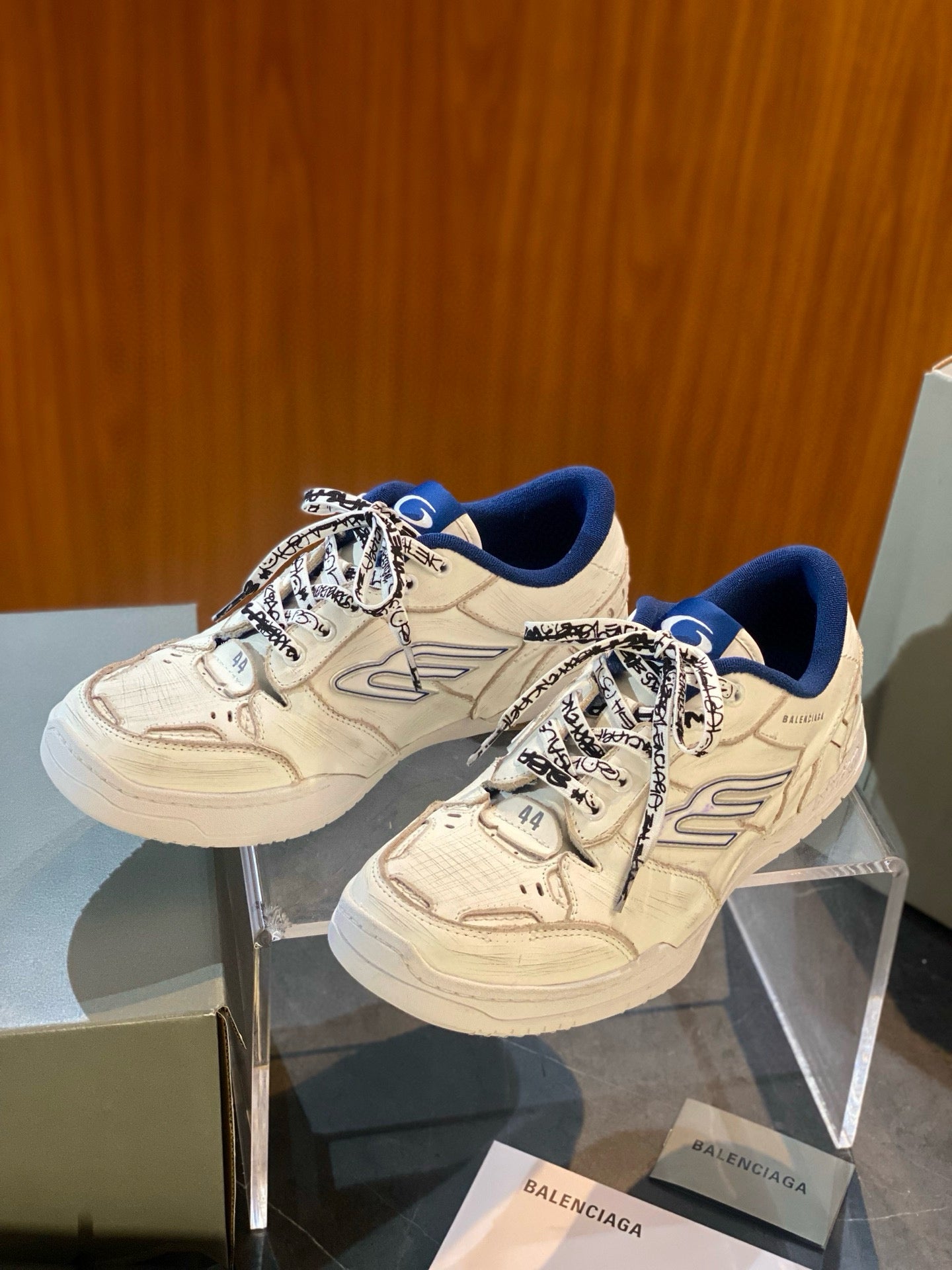 BAL HAMPTONS SNEAKERS