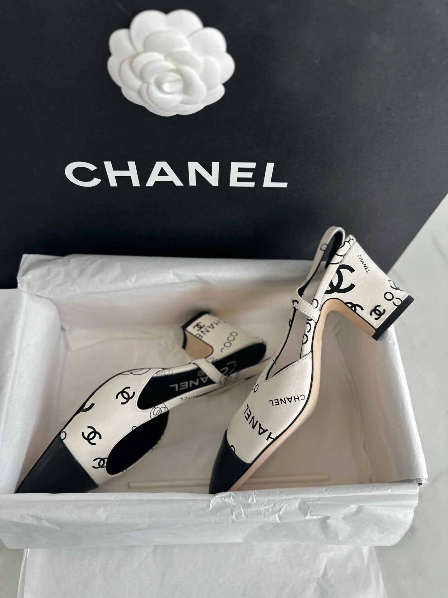 CC SLINGBACK HEELS