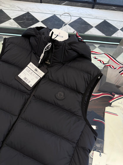 MONC VALMASQUE VEST