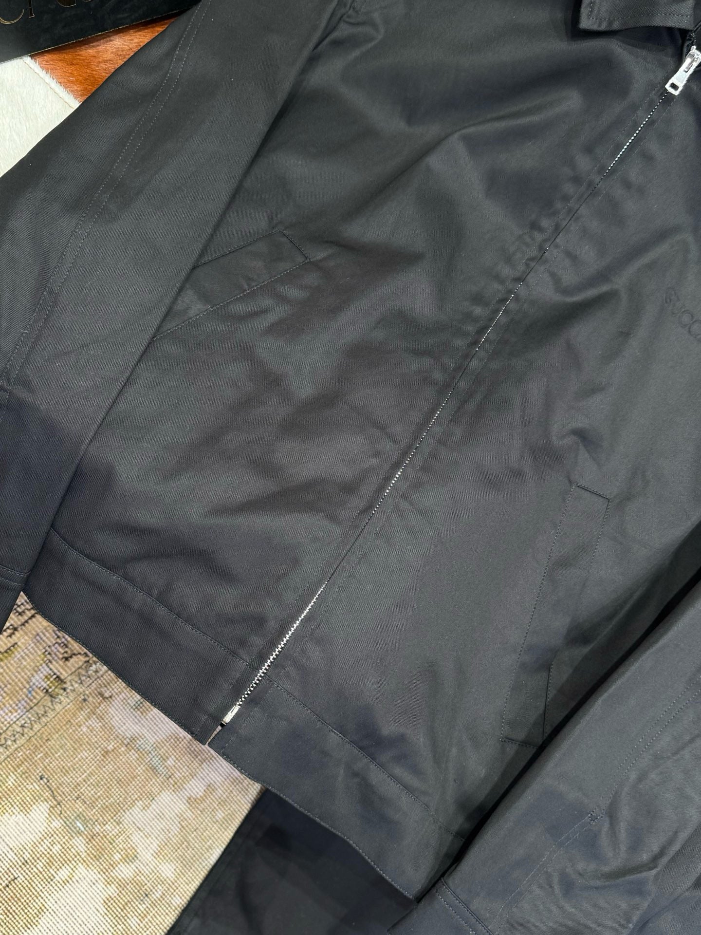 GG ZIP BOMBER