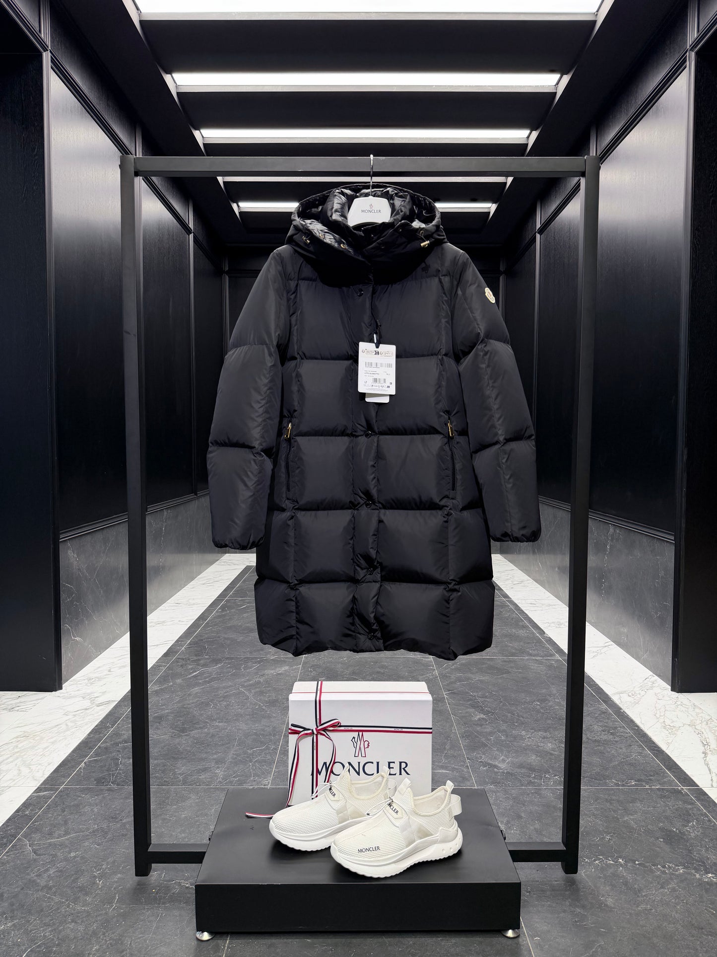 MONC LITTE COAT