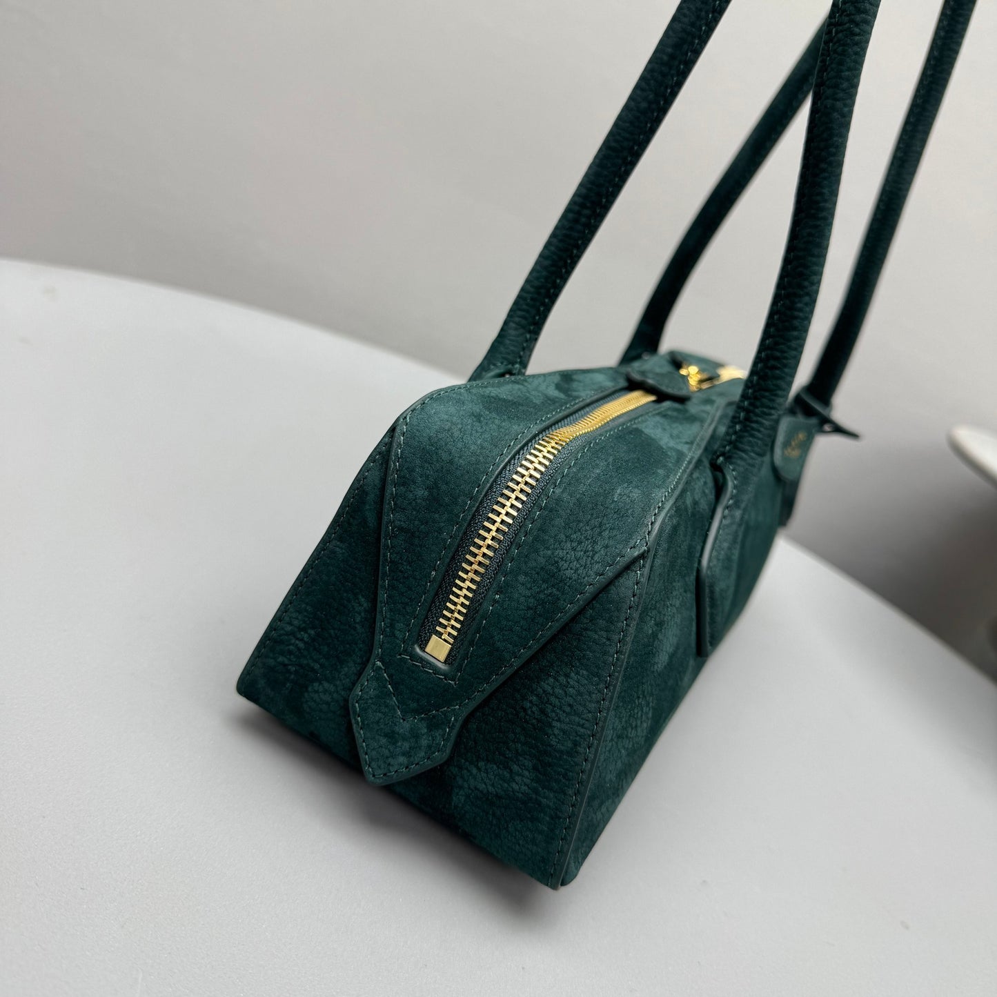 ALAIA LE TECKEL MEDIUM BAG