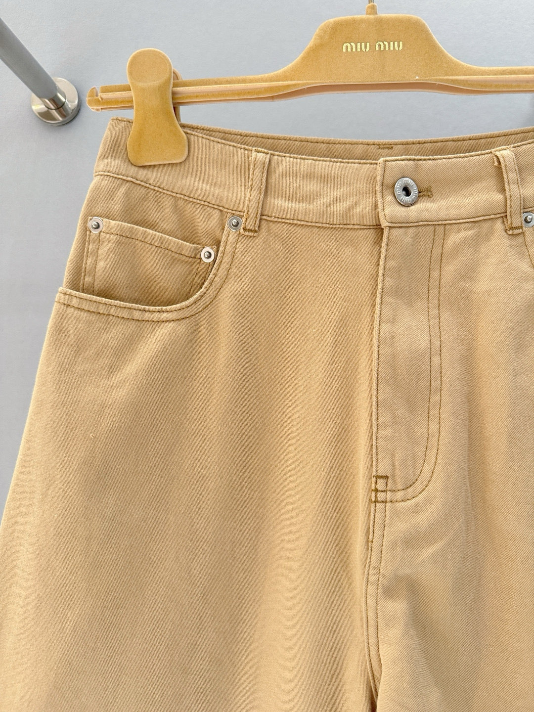 MIU M SHORTS