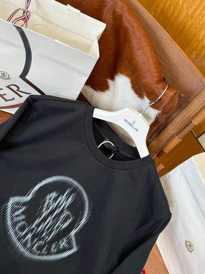 MONC SWEATSHIRT
