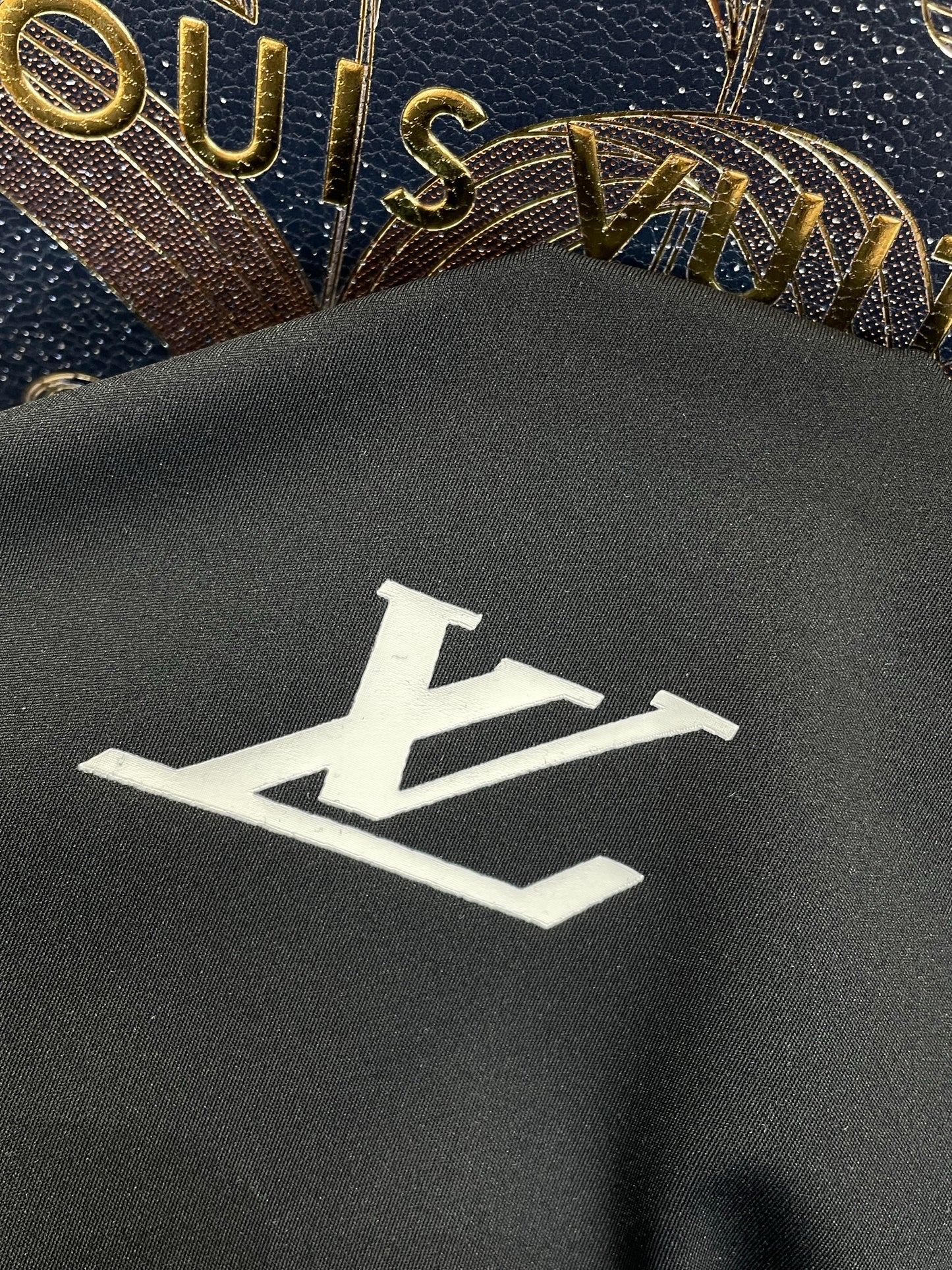 LOU T-SHIRT