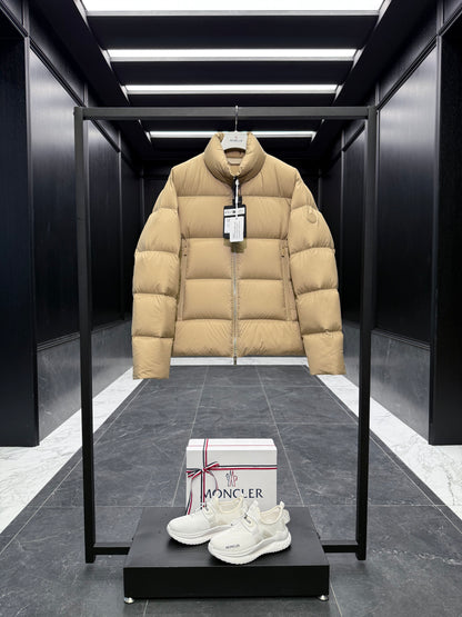 MONC TARN JACKET