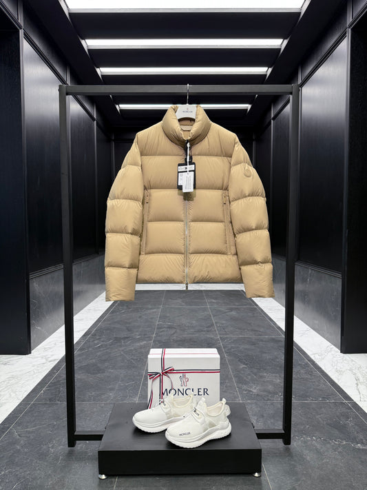 MONC TARN JACKET