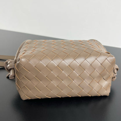 BOTT TOP HANDLE LOOP BAG
