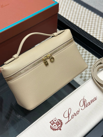 LORO P EXTRA POCKET L19 BAG